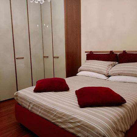 Апартаменти A Casa Di Nina Аоста Екстер'єр фото
